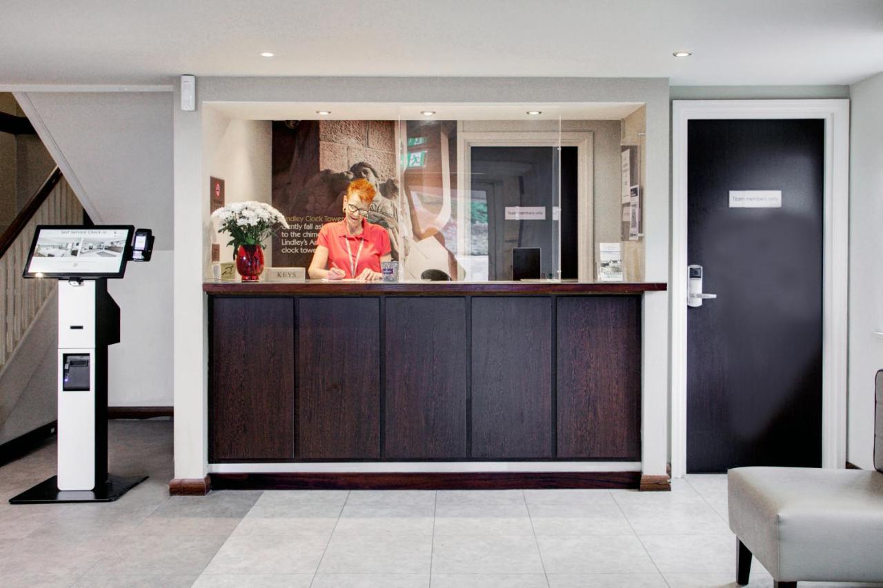 Fortune Huddersfield; Sure Hotel Collection By Best Western المظهر الخارجي الصورة
